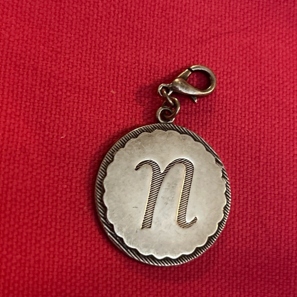 John Wind Sorority gal maximal art initial pendant. Letter N silver tone